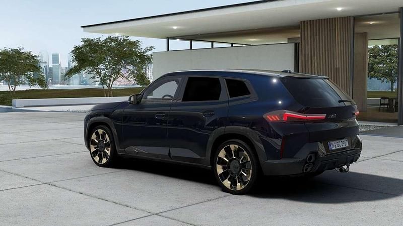 Nowe BMW XM Performance 476 KM (350 kW) 2026 Szary SUV