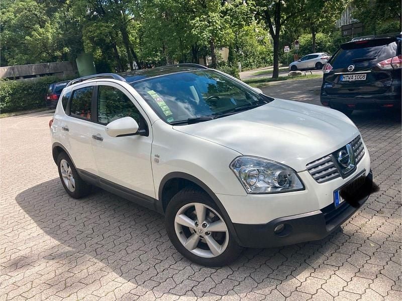 Weiß Gebraucht 2010 Nissan Qashqai Acenta SUV | 4.500 € (Fairer Preis) - Bild 1/4