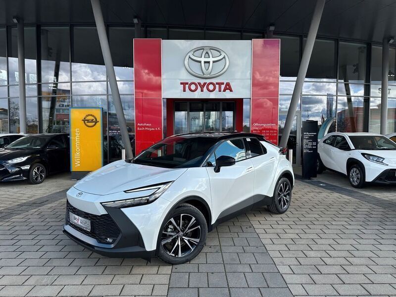 Weiß Neu 2025 Toyota C-HR SUV | 40.990 € (Etwas zu teuer) - Bild 1/4