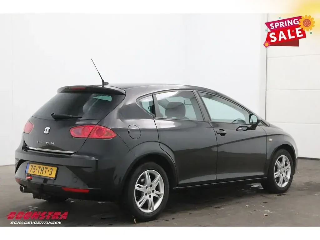 Second-hand Seat Leon Copa 105 CP (77 kW) 2012 Negru Berlinǎ