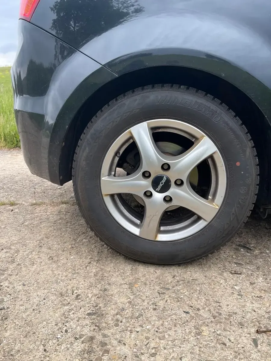 Gebraucht Kia Ceed 115 PS (84 kW) 2008 Schwarz Kleinwagen
