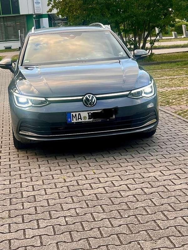 Gebraucht 2020 VW Golf VIII Style Kombi | 17.900 € (Superpreis) - Bild 1/4