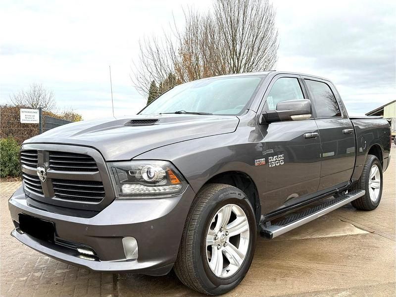 Grau Gebraucht 2016 Dodge Ram Abholung | 22.950 € (Superpreis) - Bild 1/4