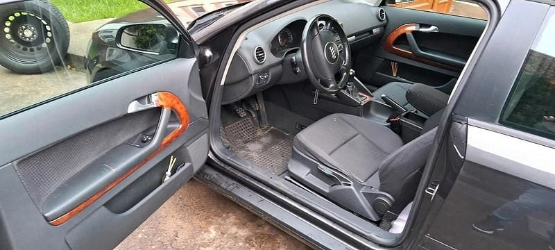 Gebraucht Audi A3 140 PS (102 kW) 2004 Schwarz Coupé