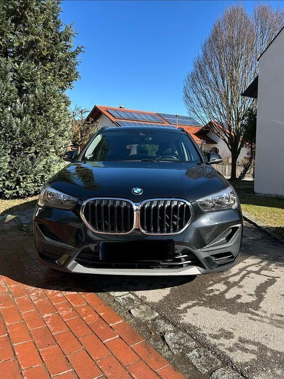 Gebraucht BMW X1 Advantage 220 PS (161 kW) 2021 Schwarz SUV