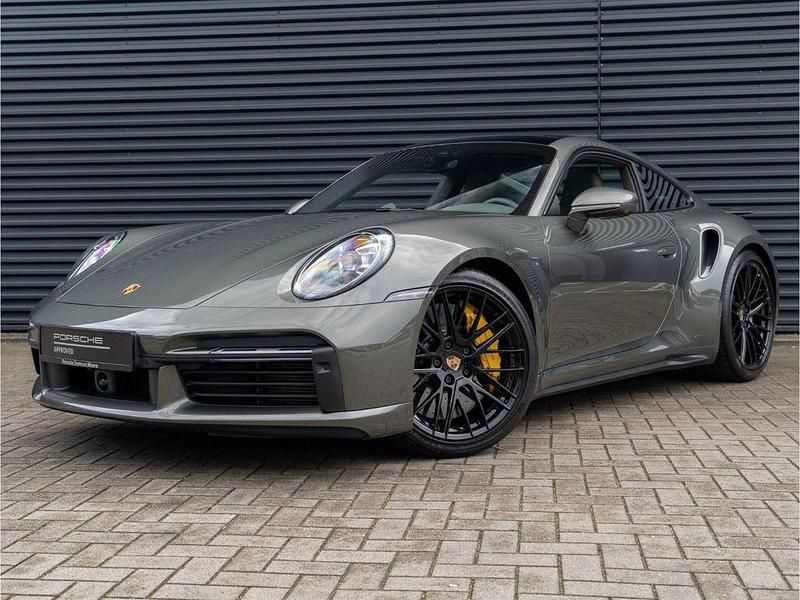 Gebraucht Porsche 992 581 PS (427 kW) 2021 Gruen Coupé