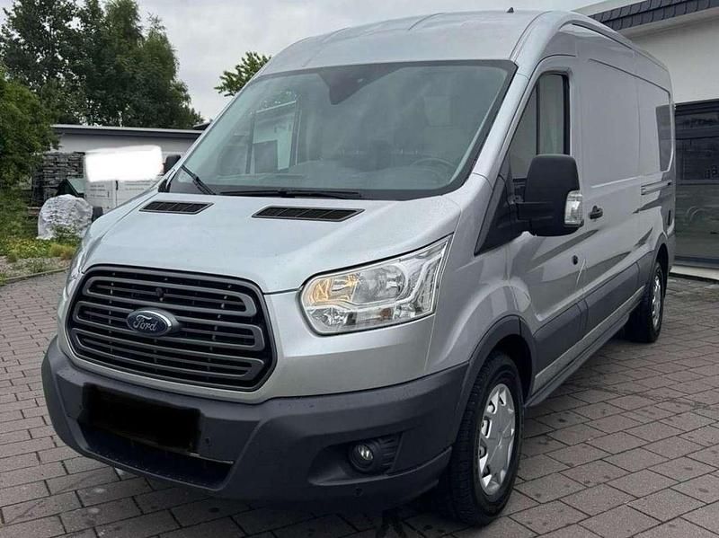 Silber Gebraucht 2018 Ford Transit Van | 15.500 € (Fairer Preis) - Bild 1/4
