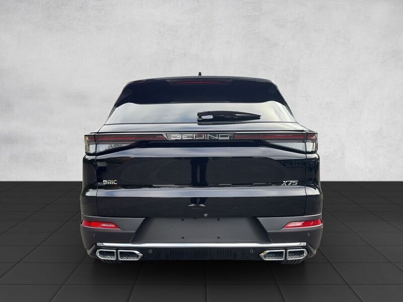 Neu Baic X75 177 PS (130 kW) 2025 Schwarz SUV
