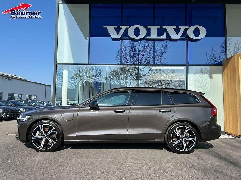 Gebraucht Volvo V60 Plus 398 PS (292 kW) 2025 Grau Kombi