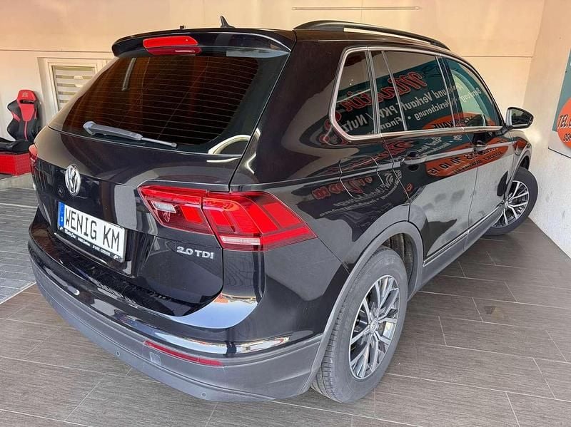 Gebraucht VW Tiguan Highline 150 PS (110 kW) 2016 Schwarz SUV