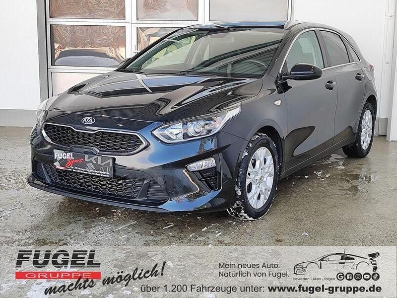 Schwarz Gebraucht 2021 Kia Ceed Kleinwagen | 17.998 € (Fairer Preis) - Bild 1/4