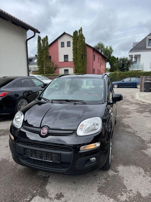 Schwarz Gebraucht 2012 Fiat Panda Lounge Kleinwagen | 7.790 € (Fairer Preis) - Bild 1/4