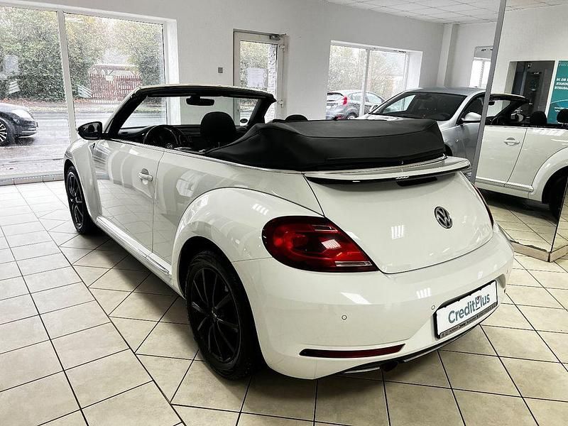 Gebraucht VW Beetle Cabriolet Sound 105 PS (77 kW) 2017 Weiß Cabrio