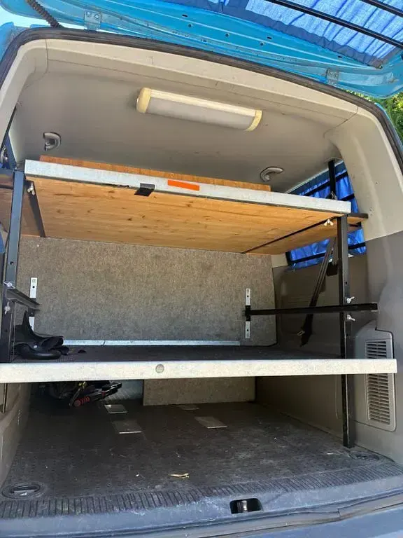 Gebraucht VW Caravelle 131 PS (96 kW) 2009 Blau Van