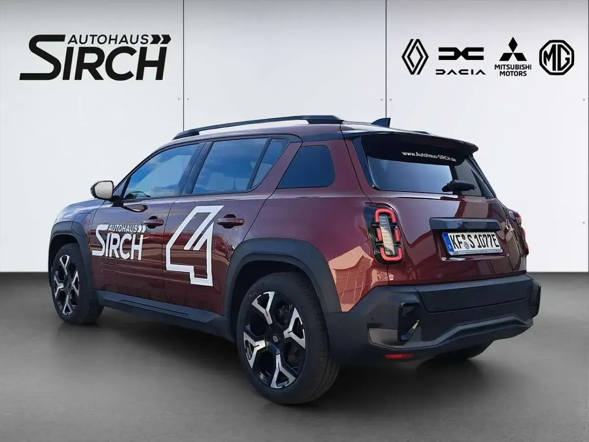 Gebraucht Renault 4 E-Tech Komfort 77 kW (106 PS) 2025 Rot SUV