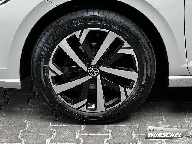 Gebraucht VW Polo Life 95 PS (69 kW) 2023 Grau Limousine