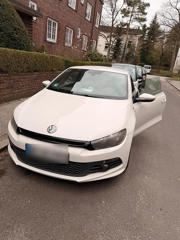 Gebraucht VW Scirocco 160 PS (117 kW) 2012 Weiß Coupé