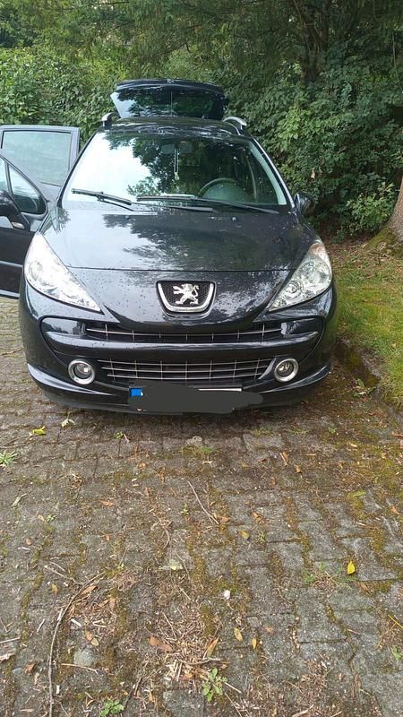 Schwarz Gebraucht 2009 Peugeot 207 Kombi | 2.500 € (Etwas zu teuer) - Bild 1/4