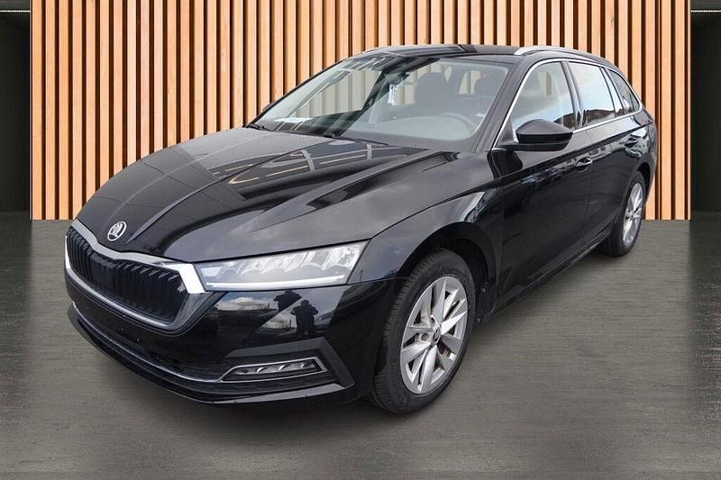 Schwarz (black magic perleffekt) Gebraucht 2022 Skoda Octavia Style Kombi | 25.980 € (Fairer Preis) - Bild 1/3