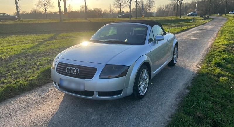 Gebraucht Audi TT Basis 180 PS (132 kW) 2000 Silber Coupé