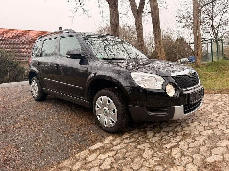 Gebraucht Skoda Yeti Plus Edition 122 PS (89 kW) 2013 Schwarz SUV