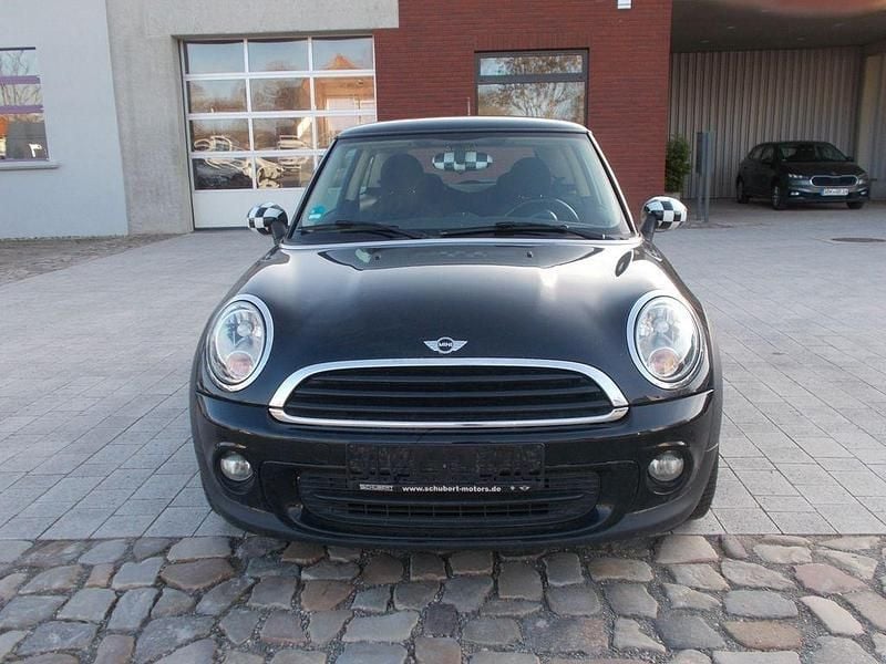 Gebraucht Mini ONE 98 PS (72 kW) 2012 Schwarz Kleinwagen