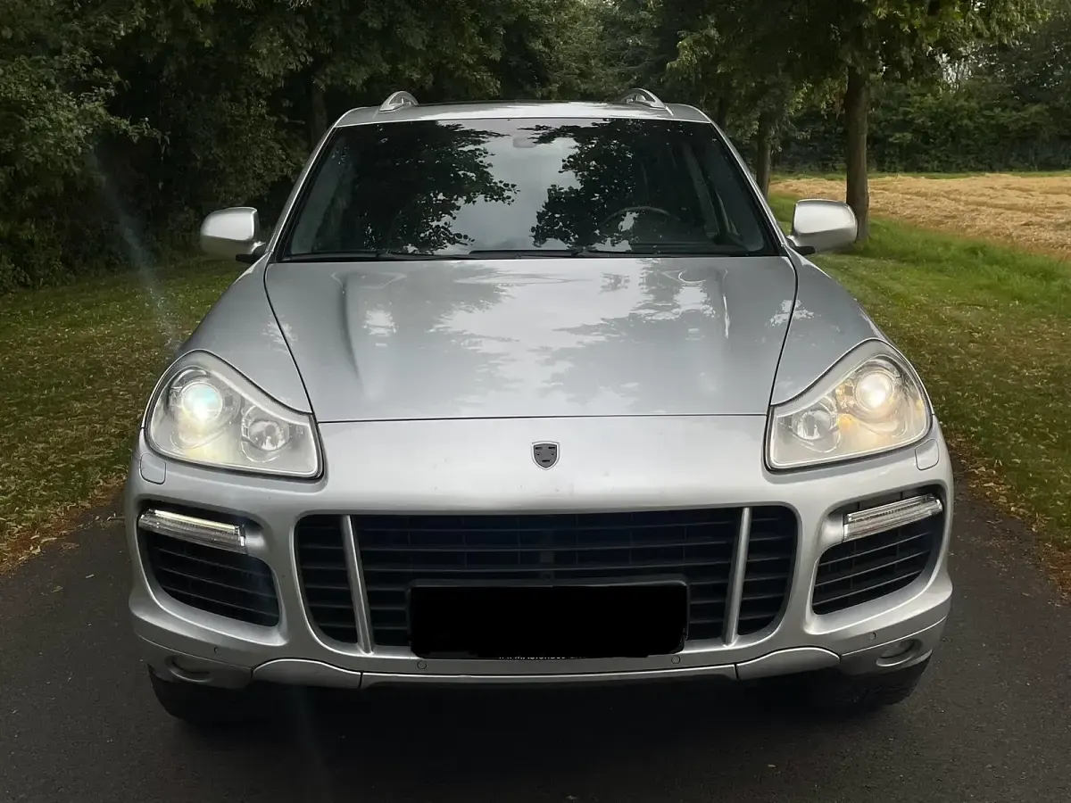Gebraucht Porsche Cayenne Turbo 540 PS (397 kW) 2010 Silber SUV