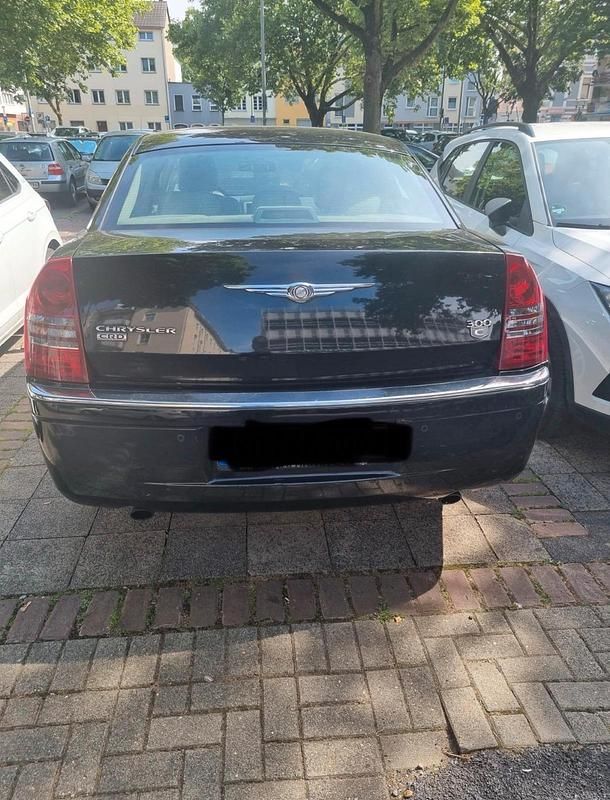 Gebraucht Chrysler 300C 218 PS (160 kW) 2008 Schwarz Limousine