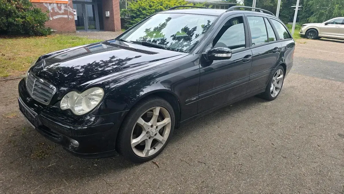 Gebraucht Mercedes C220 150 PS (110 kW) 2006 Kombi
