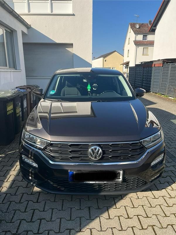 Braun Gebraucht 2019 VW T-Roc SUV | 14.850 € (Fairer Preis) - Bild 1/4