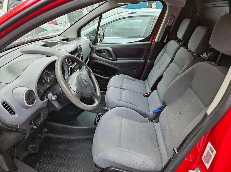 Gebraucht Citroën Berlingo 98 PS (72 kW) 2015 Rot Van / Kleinbus