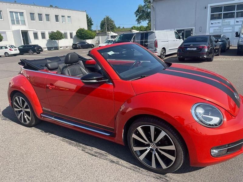 Gebraucht VW Beetle Cabriolet Sport 150 PS (110 kW) 2016 Orange Cabrio