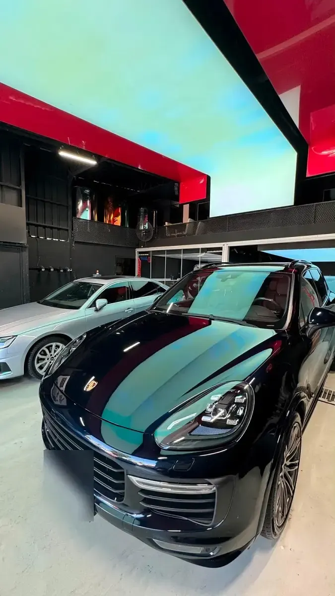 Gebraucht Porsche Cayenne GTS 441 PS (324 kW) 2016 Blau SUV