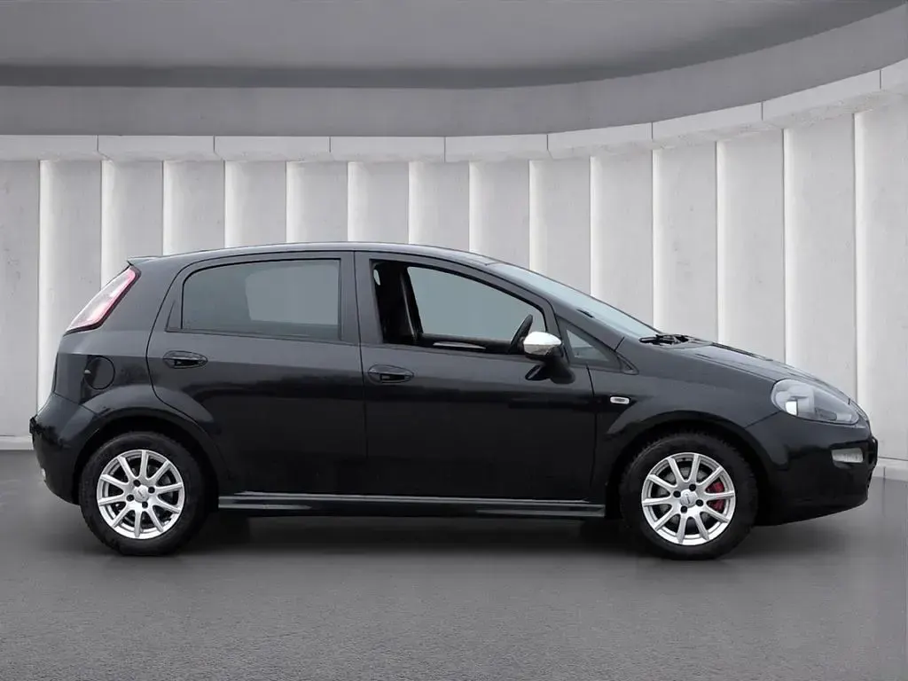 Gebraucht Fiat Punto Sport 135 PS (99 kW) 2012 Schwarz Kleinwagen