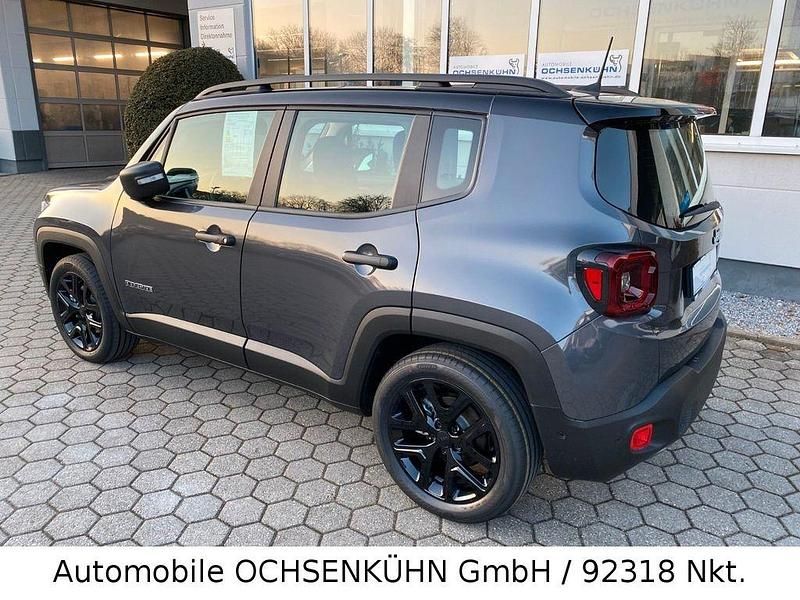 Neu Jeep Renegade Summit 131 PS (96 kW) 2025 Weiß SUV