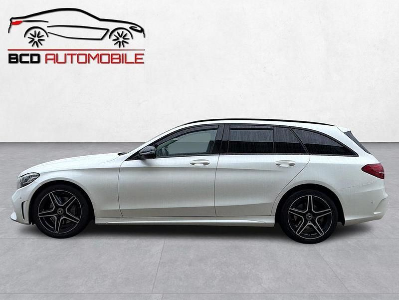 Gebraucht Mercedes C220 AMG 194 PS (142 kW) 2020 Weiß Limousine