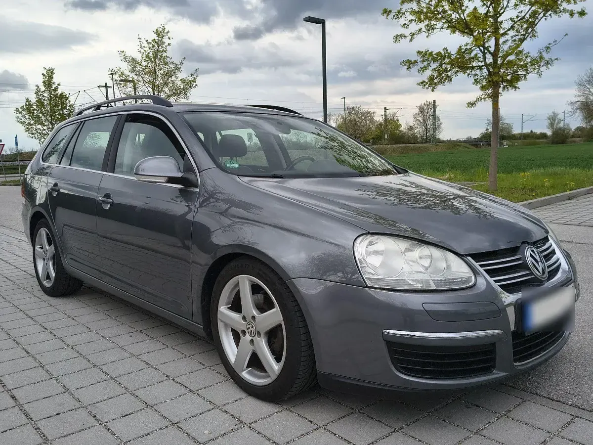 Gebraucht VW Golf V 140 PS (102 kW) 2007 Grau Kombi
