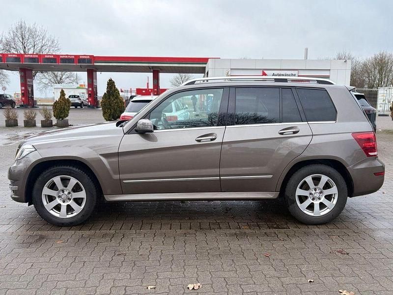 Gebraucht Mercedes GLK200 143 PS (105 kW) 2012 Grau SUV