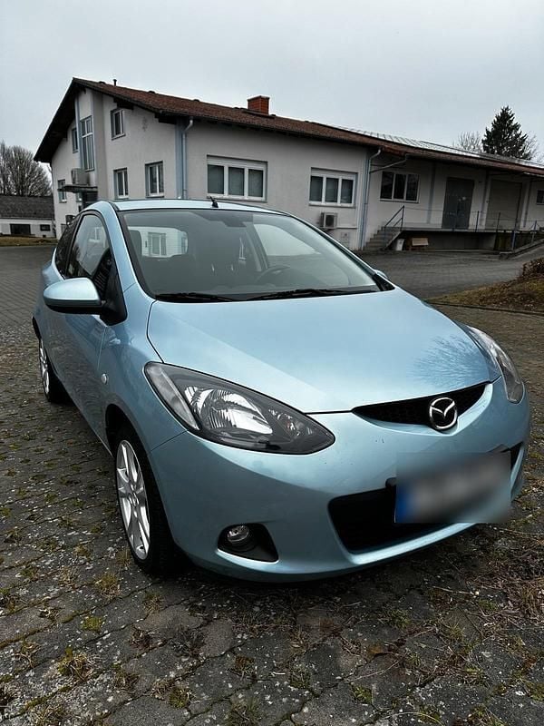 Second-hand Mazda 2 103 CP (75 kW) 2008 Albastru Hatchback