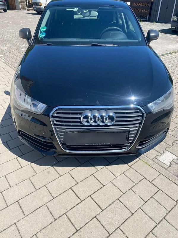 Schwarz Gebraucht 2013 Audi A1 Kleinwagen | 4.850 € (Guter Preis) - Bild 1/4