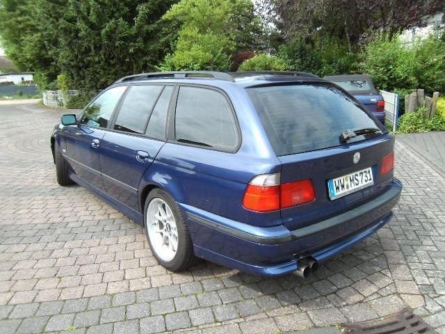 Gebraucht BMW 528 192 PS (141 kW) 1997 Blau Kombi