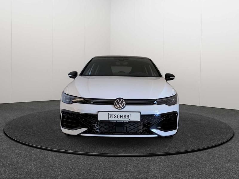 Neu VW Golf VIII Style 150 PS (110 kW) 2025 Weiss Limousine
