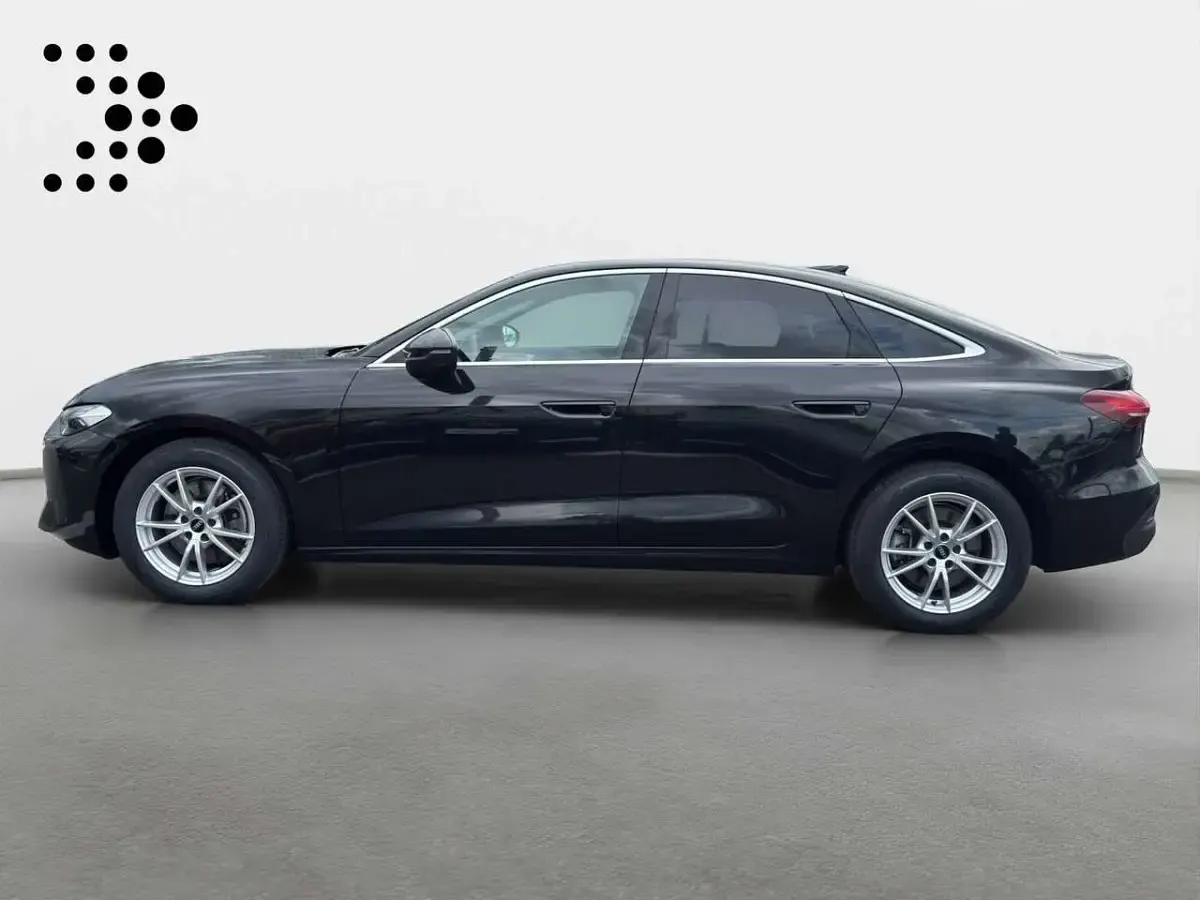 Gebraucht Audi A5 Ambiente 204 PS (150 kW) 2025 Mythosschwarz metallic Limousine