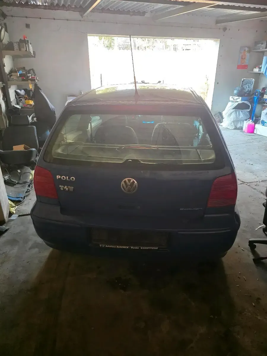 Gebraucht VW Polo 50 PS (36 kW) 2001 Blau Kleinwagen