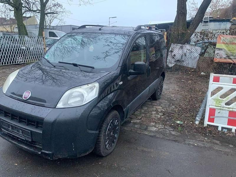 Gebraucht Fiat Fiorino Basis 75 PS (55 kW) 2012 Colore esterno (schwarz) Van / Kleinbus