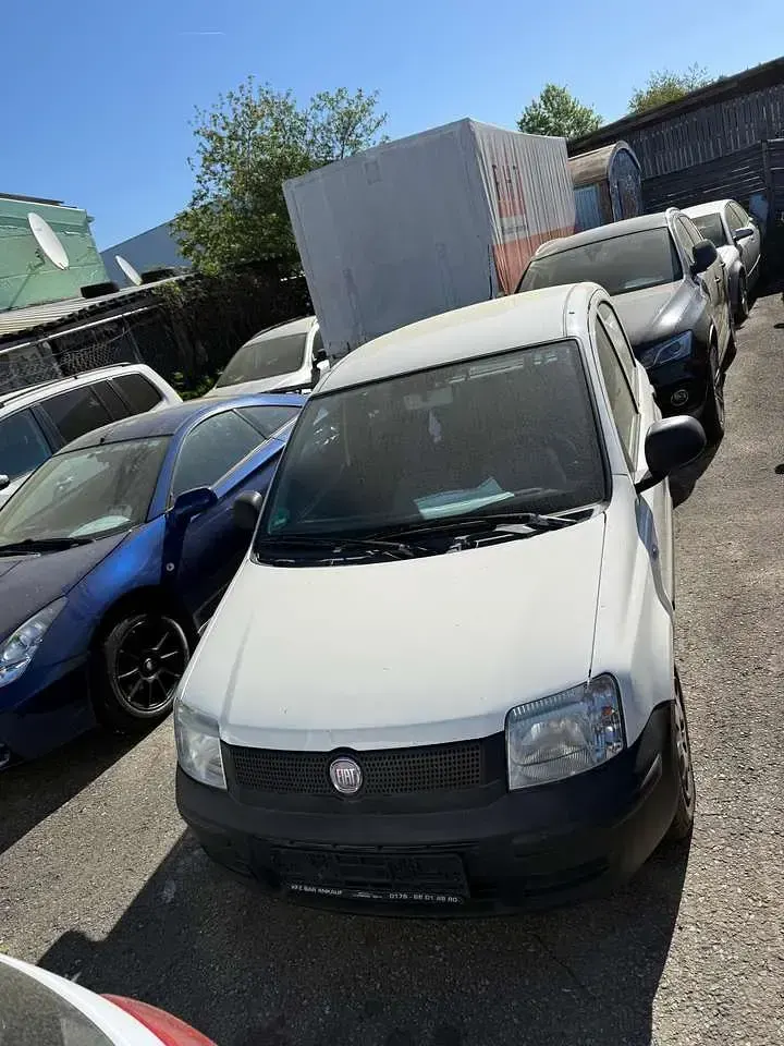 Gebraucht Fiat Panda Active 69 PS (50 kW) 2011 Colore esterno Kleinwagen