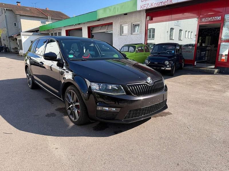 Gebraucht Skoda Octavia RS 184 PS (135 kW) 2015 Schwarzmagic perleffekt Kombi