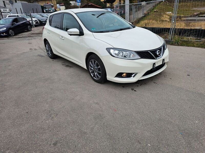Gebraucht Nissan Pulsar Tekna 110 PS (80 kW) 2015 Weiß Limousine