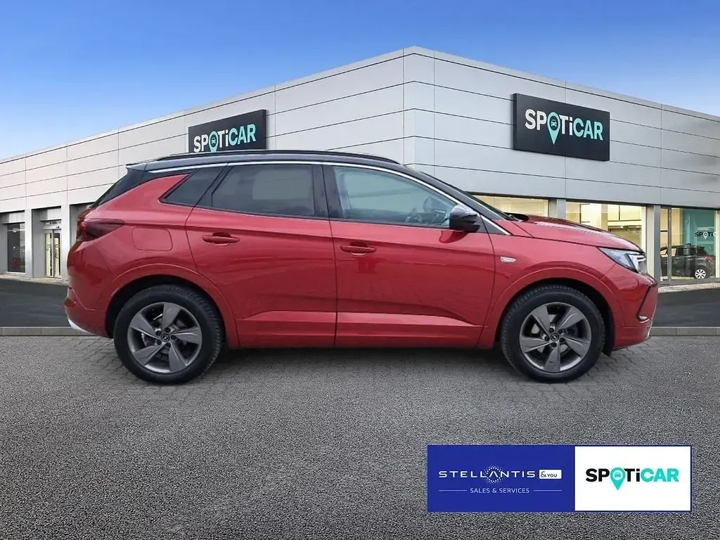 Gebraucht Opel Grandland X Elegance 131 PS (96 kW) 2024 Rot SUV