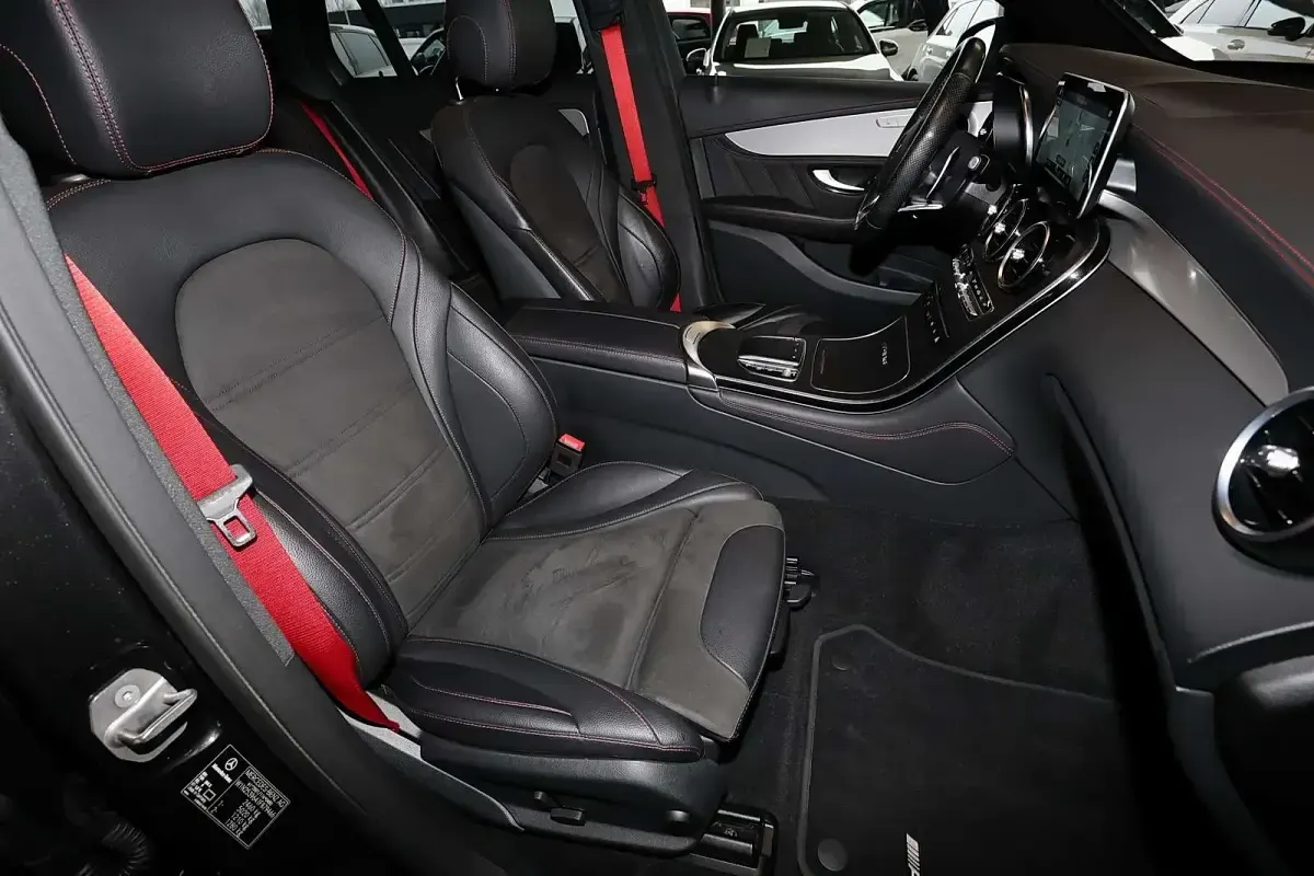 Gebraucht Mercedes GLC43 AMG AMG 390 PS (286 kW) 2020 Metalliclack graphitgrau SUV